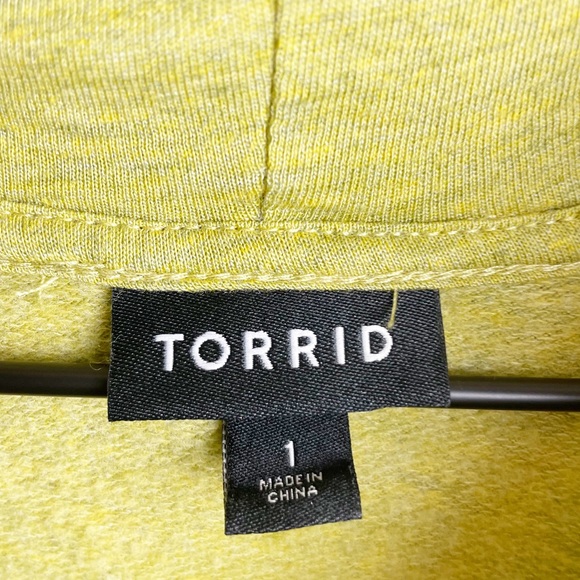 Torrid Relaxed Ultra Soft Fleece Drop Shoulder Hoodie Pea Green Yellow Size 1X - Picture 6 of 9